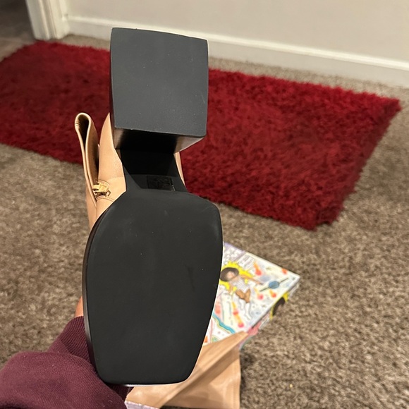 Jeffrey Campbell Tan Over the Knee Boots with Black Heel - Picture 2 of 5